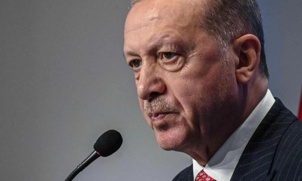 Κάνει την ανάγκη φιλοτιμία! Ο απελπισμένος Ερντογάν χρησιμοποιεί σαν "σκαλοπάτι" τα ΗΑΕ για να προσεγγίσει Ισραήλ και Αίγυπτο